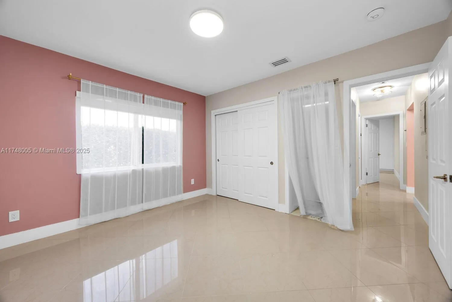 Coral Gables, Florida 33134, United States, 3 Bedrooms Bedrooms, ,2 BathroomsBathrooms,Residential,Active,786