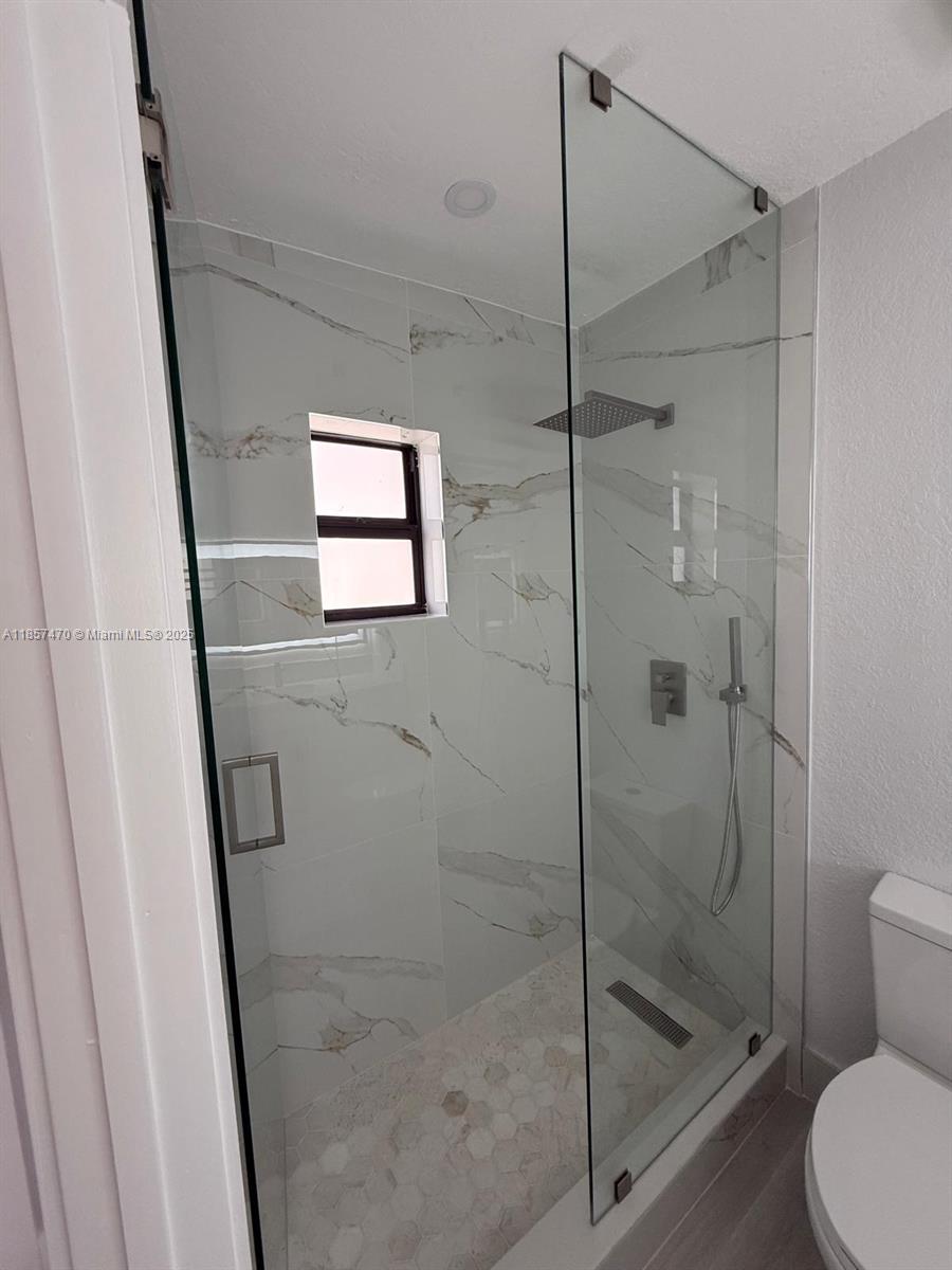 TWELFTH STREET MANORS - Residential