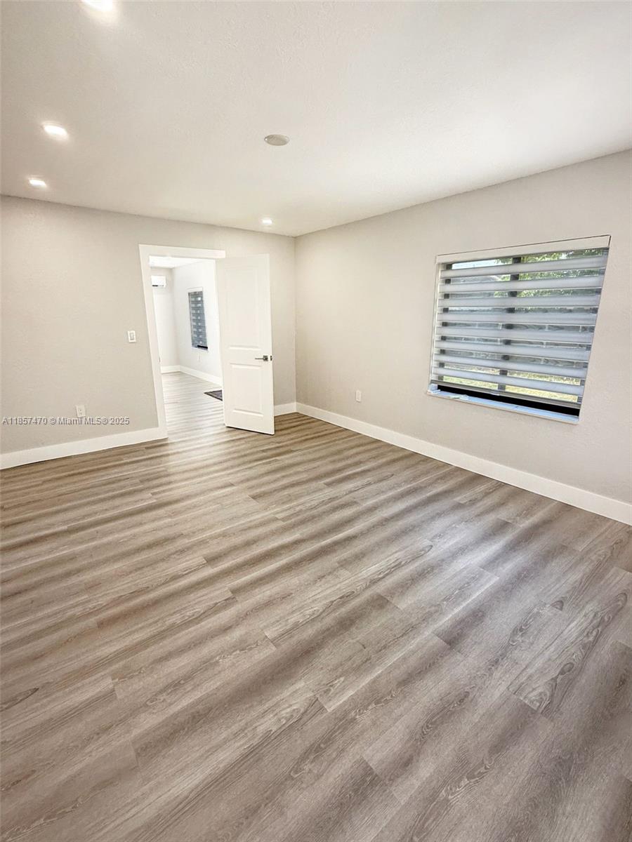 TWELFTH STREET MANORS - Residential