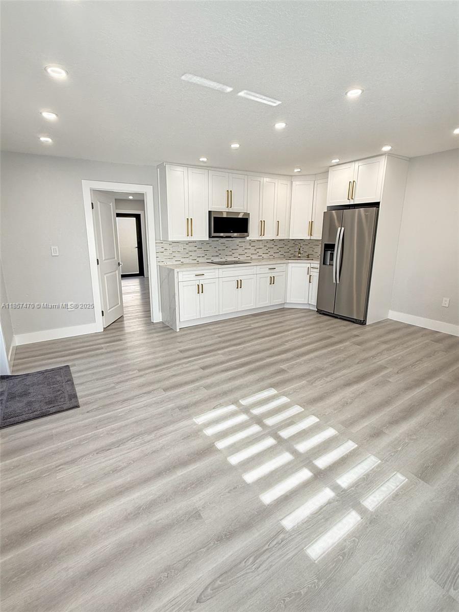 TWELFTH STREET MANORS - Residential