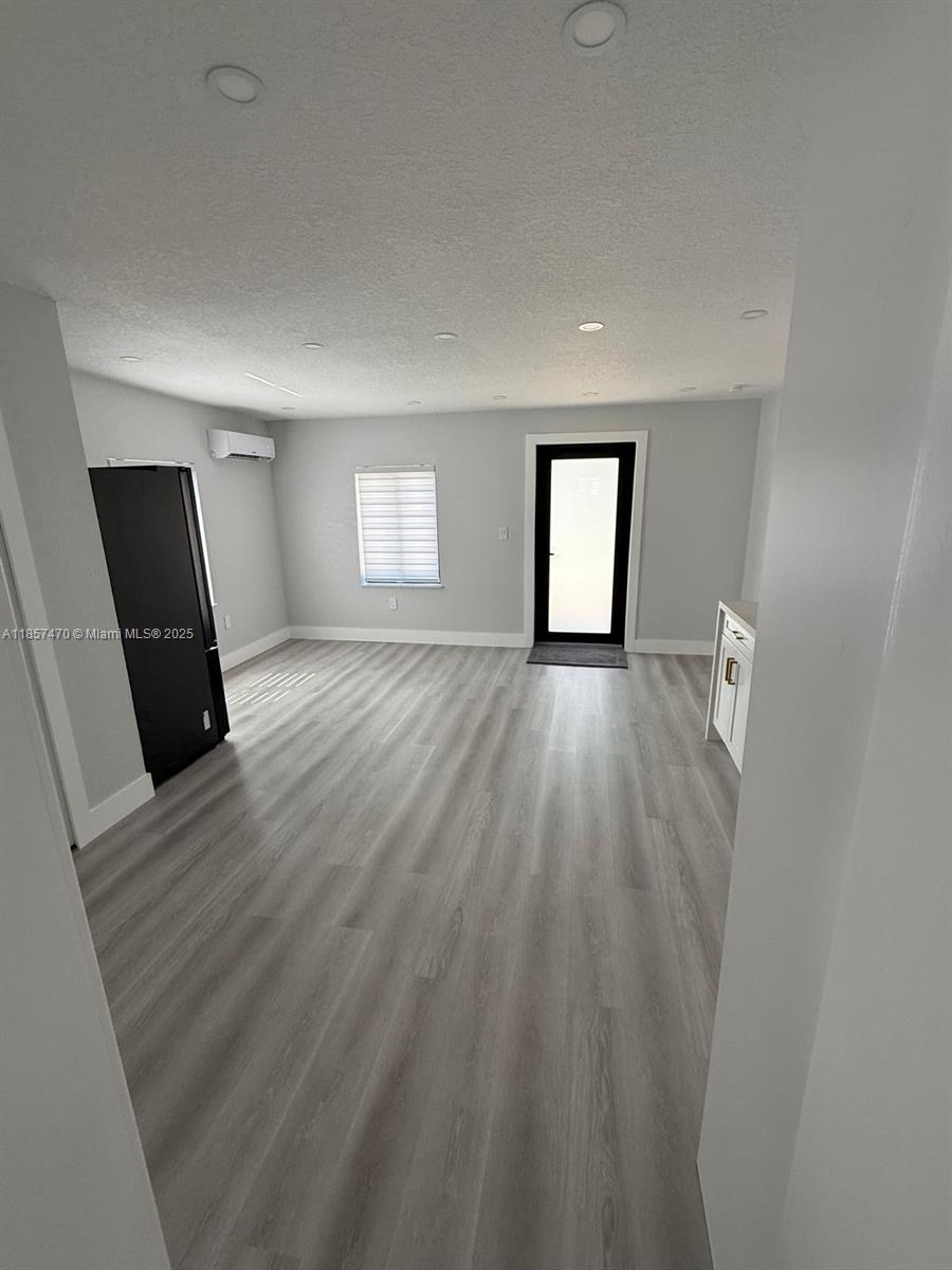 TWELFTH STREET MANORS - Residential