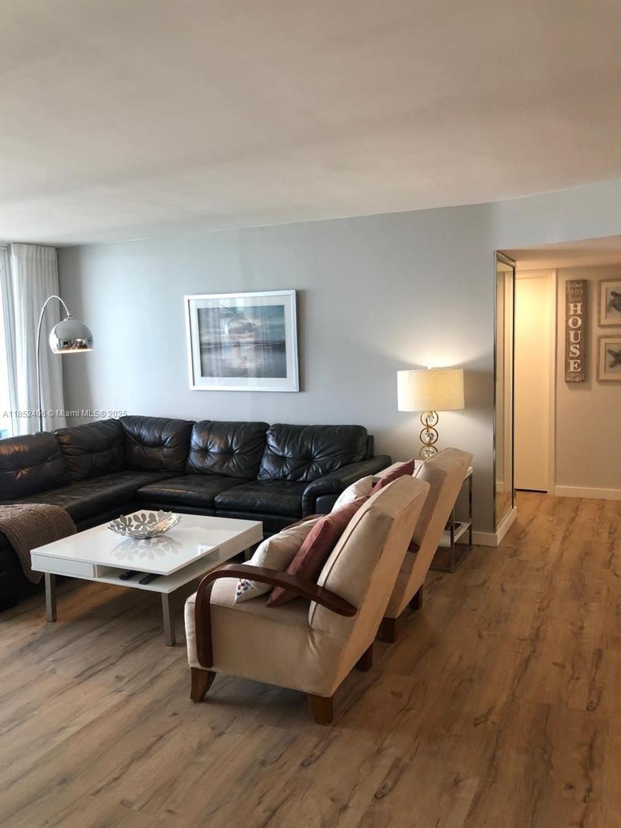 Aquarius Condo - Residential
