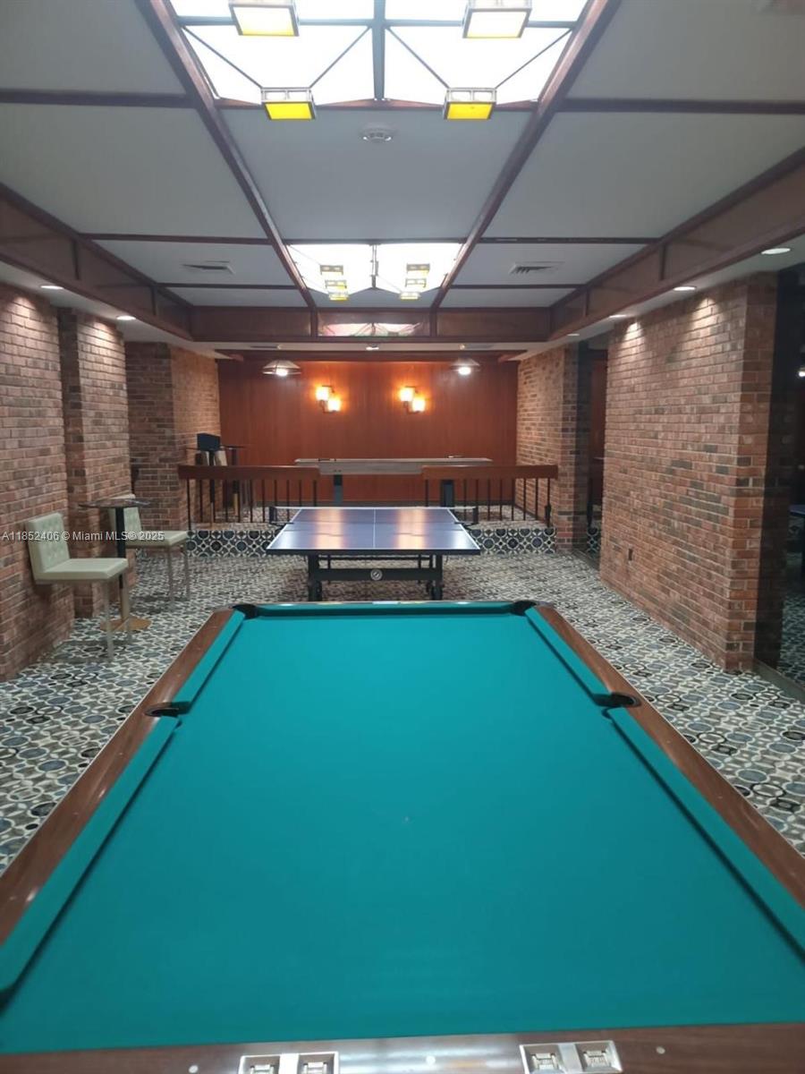 Aquarius Condo - Residential