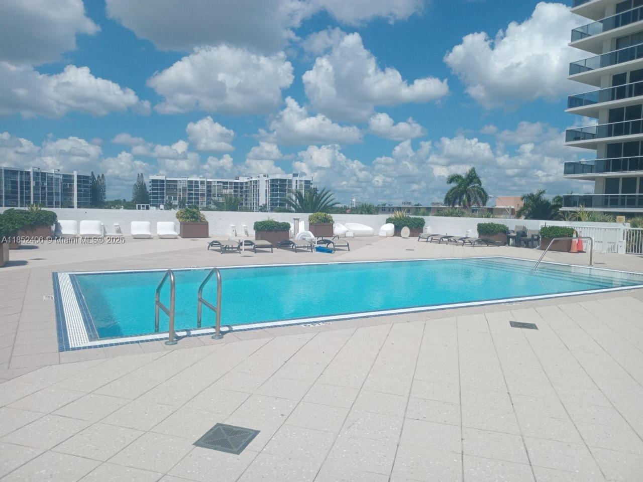 2751 S Ocean Dr 1406-S