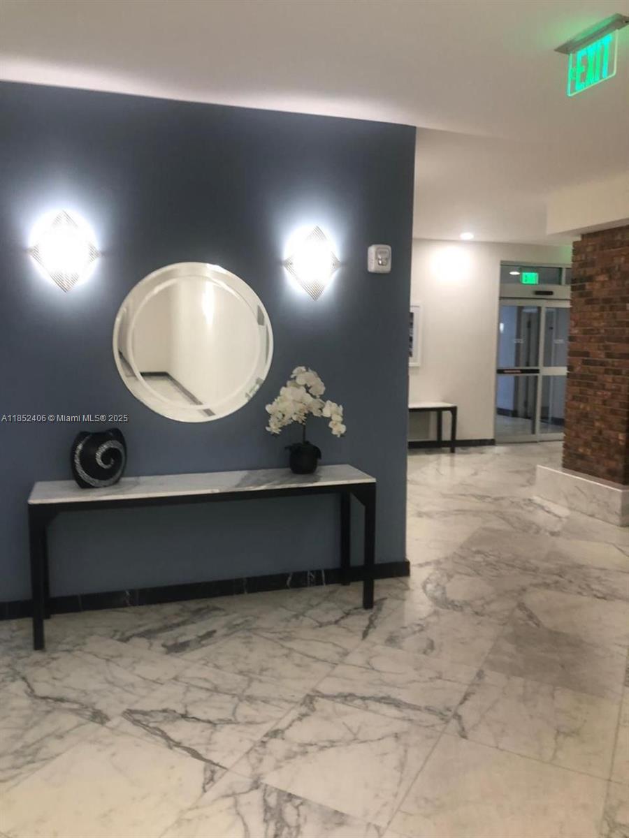 Aquarius Condo - Residential