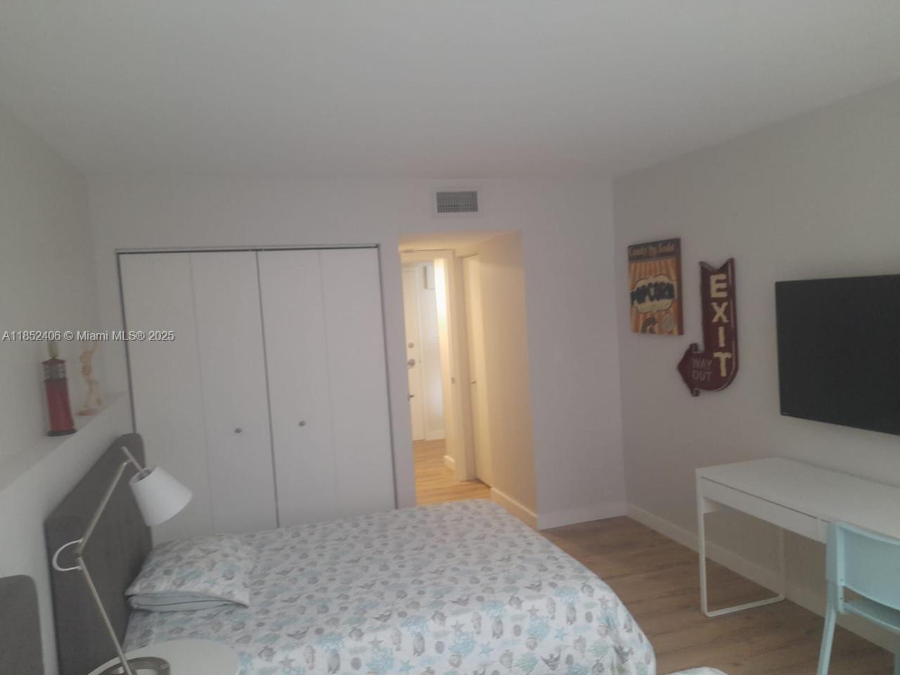 Aquarius Condo - Residential