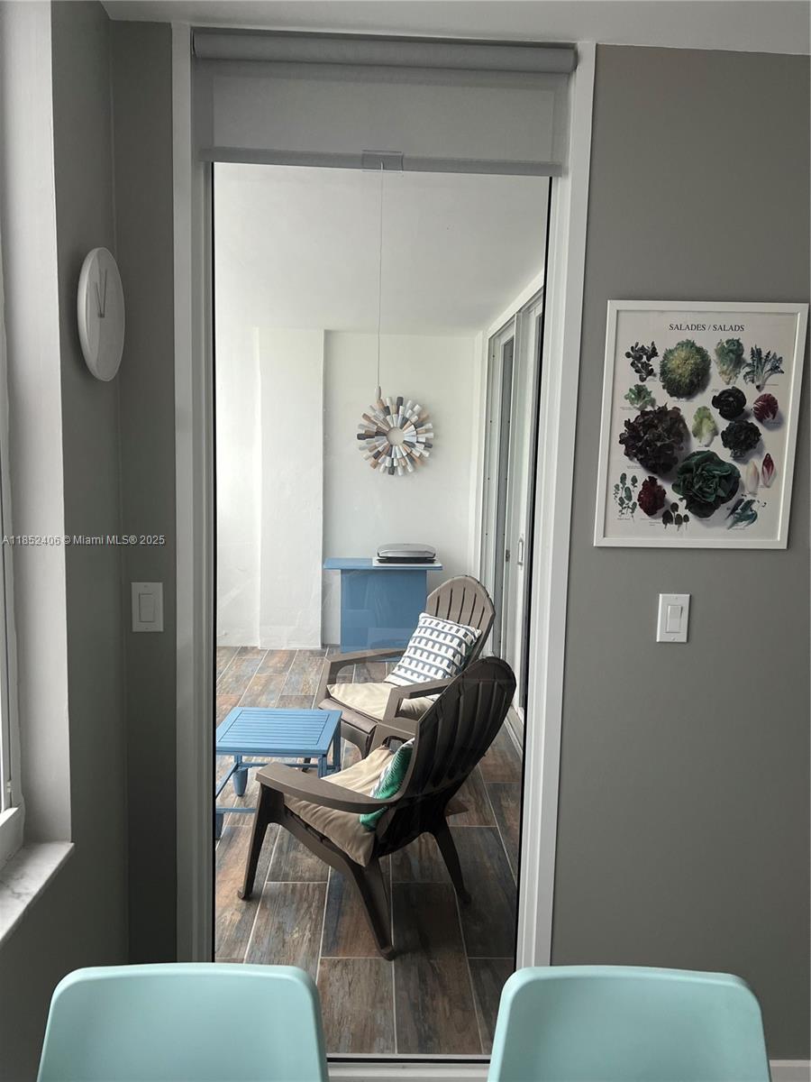 Aquarius Condo - Residential