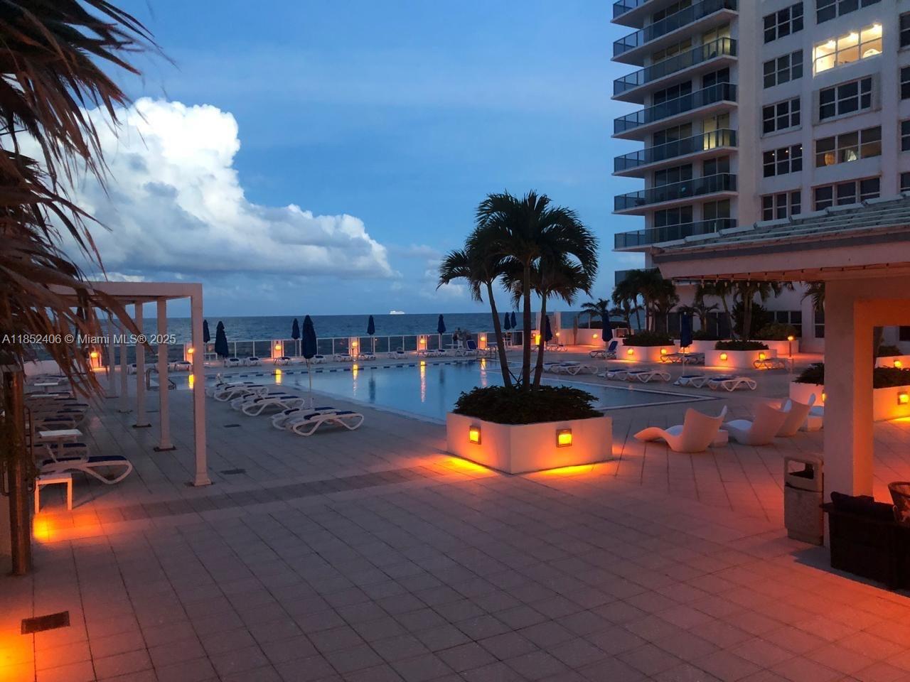 Aquarius Condo - Residential