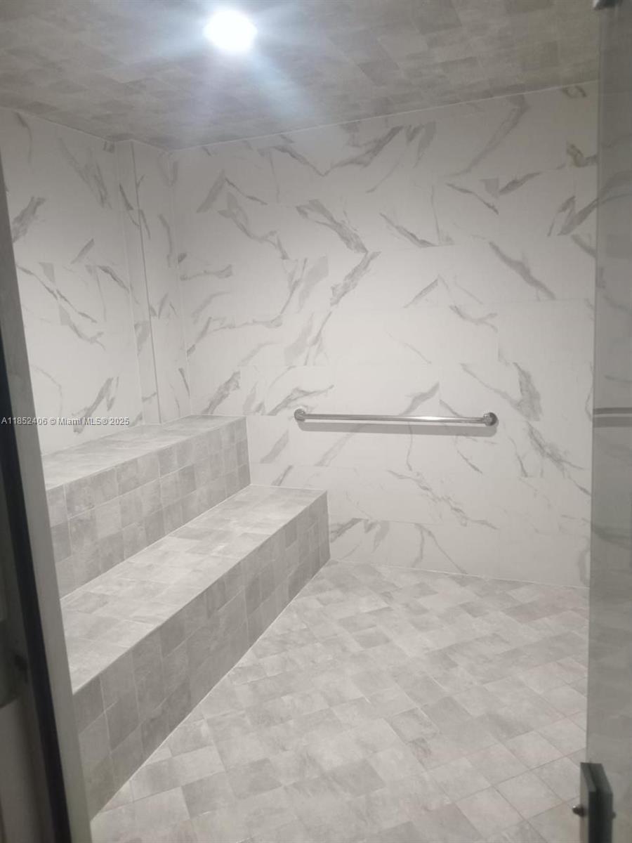 Aquarius Condo - Residential