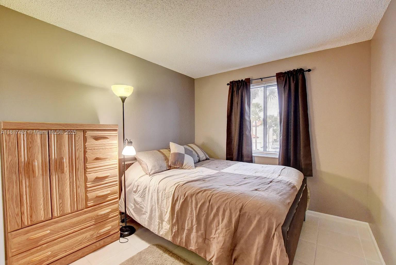 SOUTH LAKE CONDO - Residential Lease