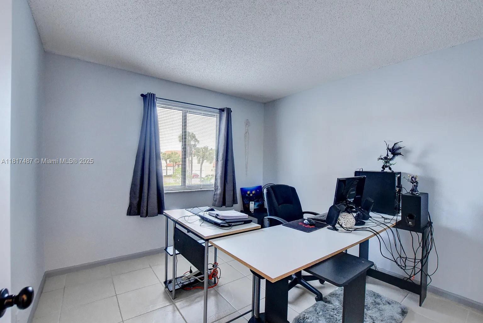 SOUTH LAKE CONDO - Residential Lease