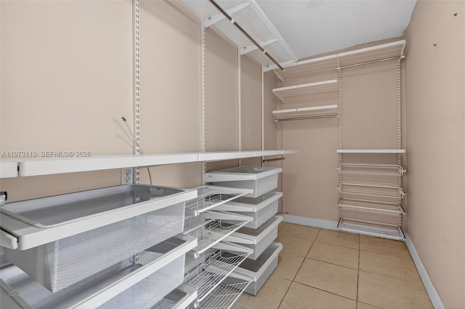 BISC GARDENS SEC F PT 1 - Residential