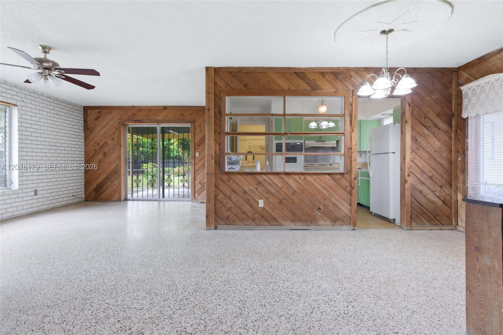 CAROL CITY 3RD ADDN - Residential