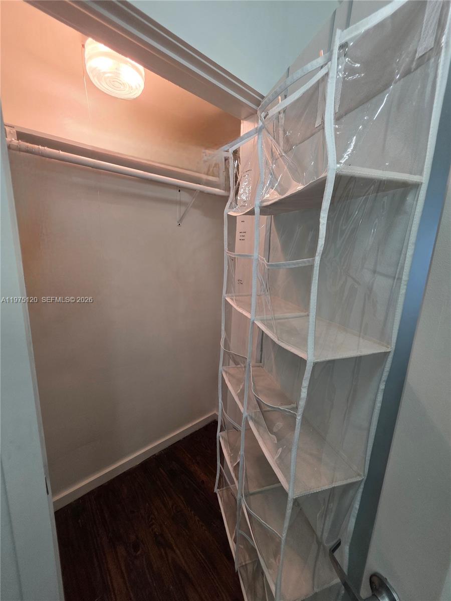 THE MARITIME CONDO - Residential Lease