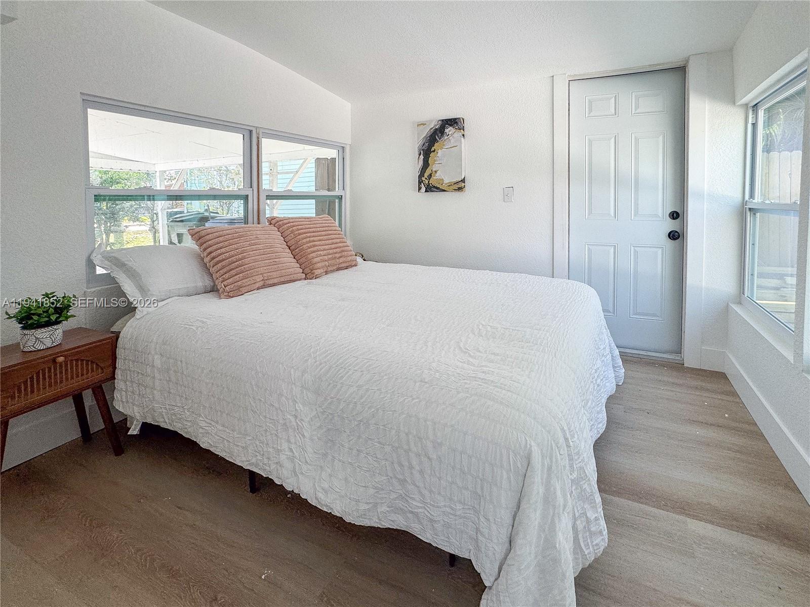 OAKLAND PARK SECOND ADD - Residential