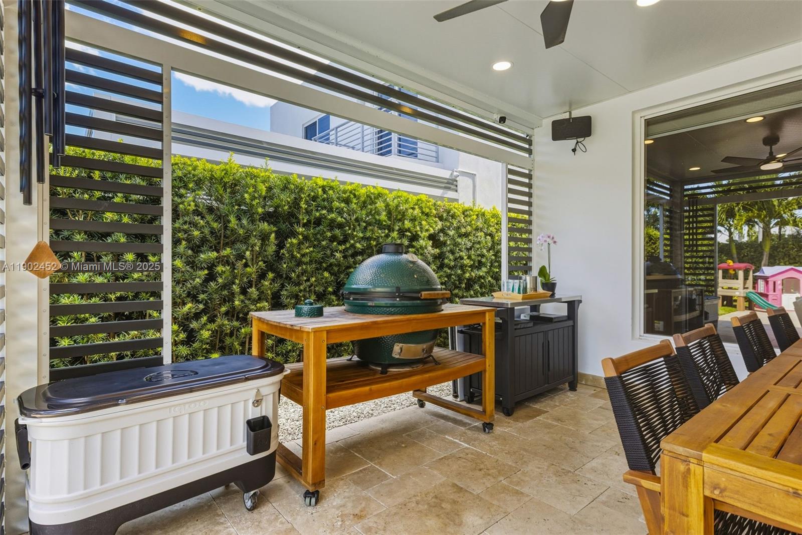 DORAL PALMS SOUTH - Residential Lease