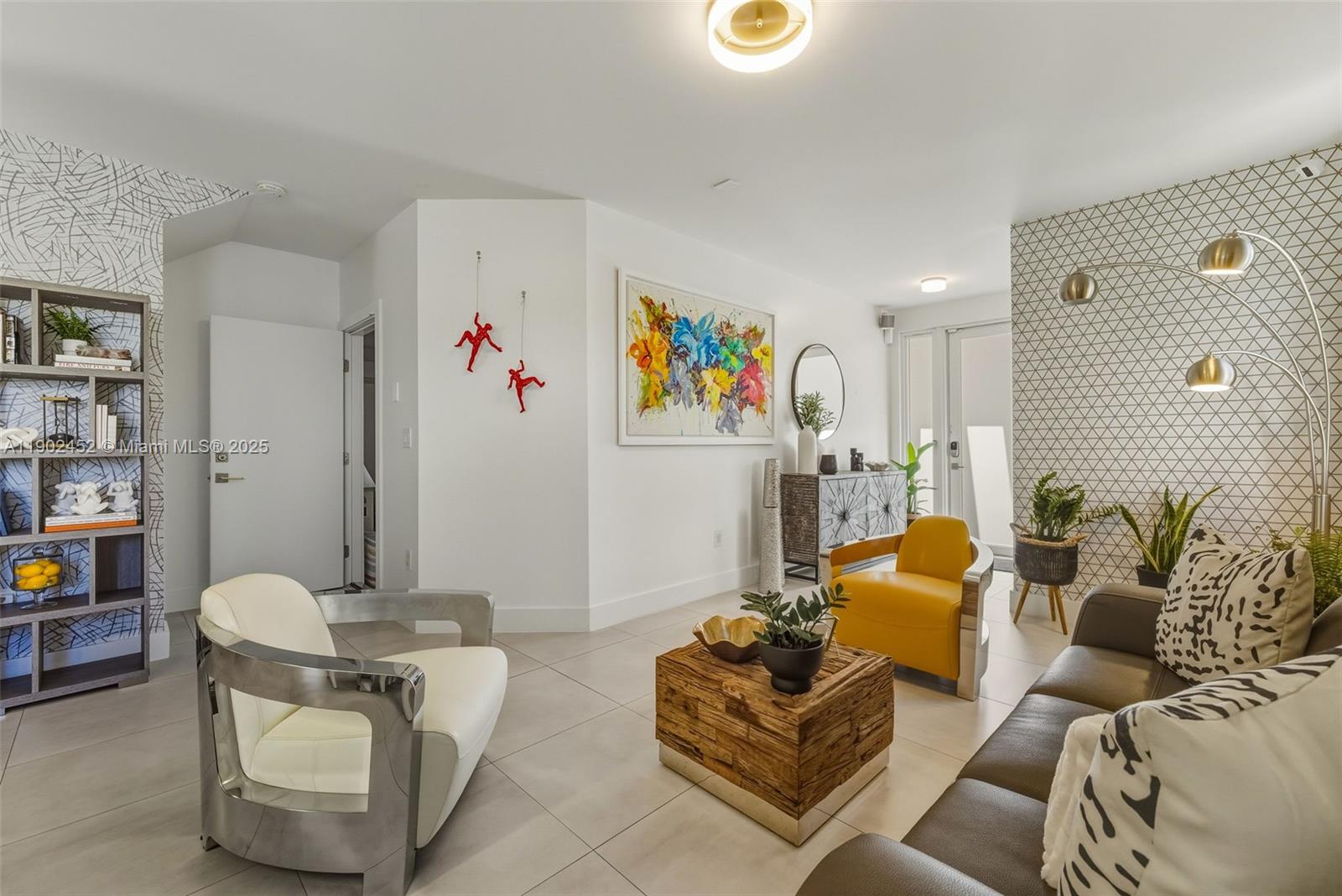 DORAL PALMS SOUTH - Residential Lease