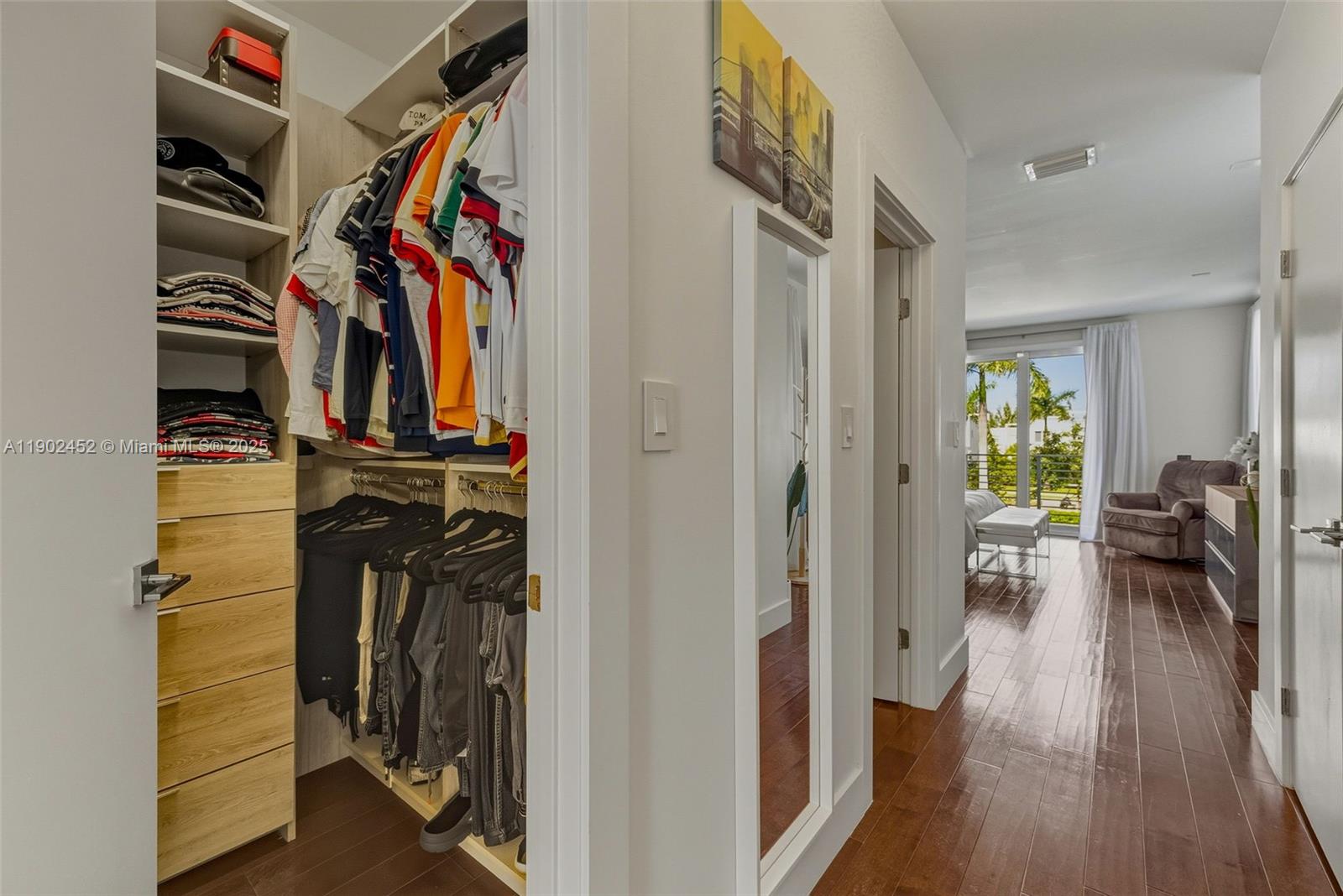 DORAL PALMS SOUTH - Residential Lease