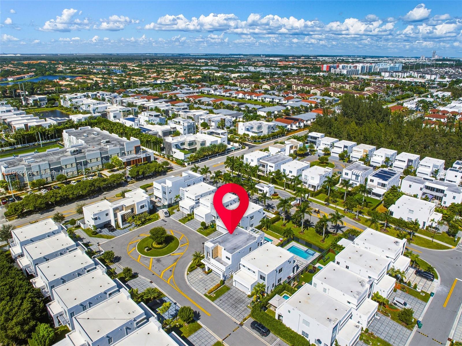 DORAL PALMS SOUTH - Residential Lease