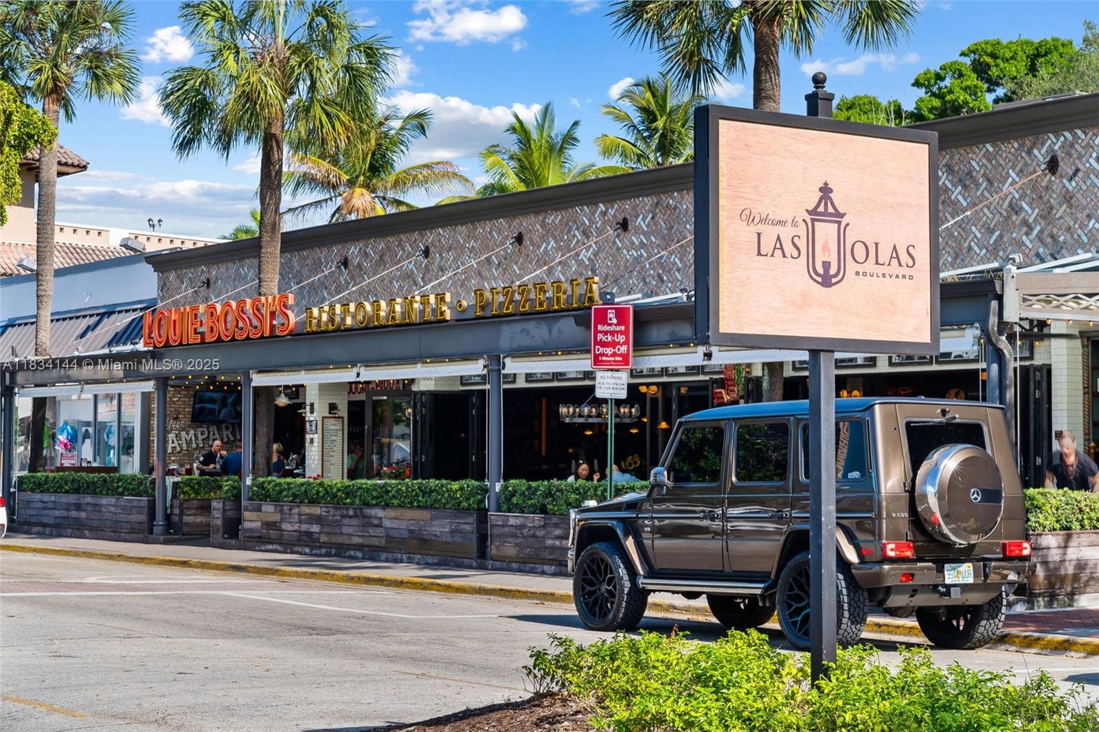 IMPERIAL POINT - Residential