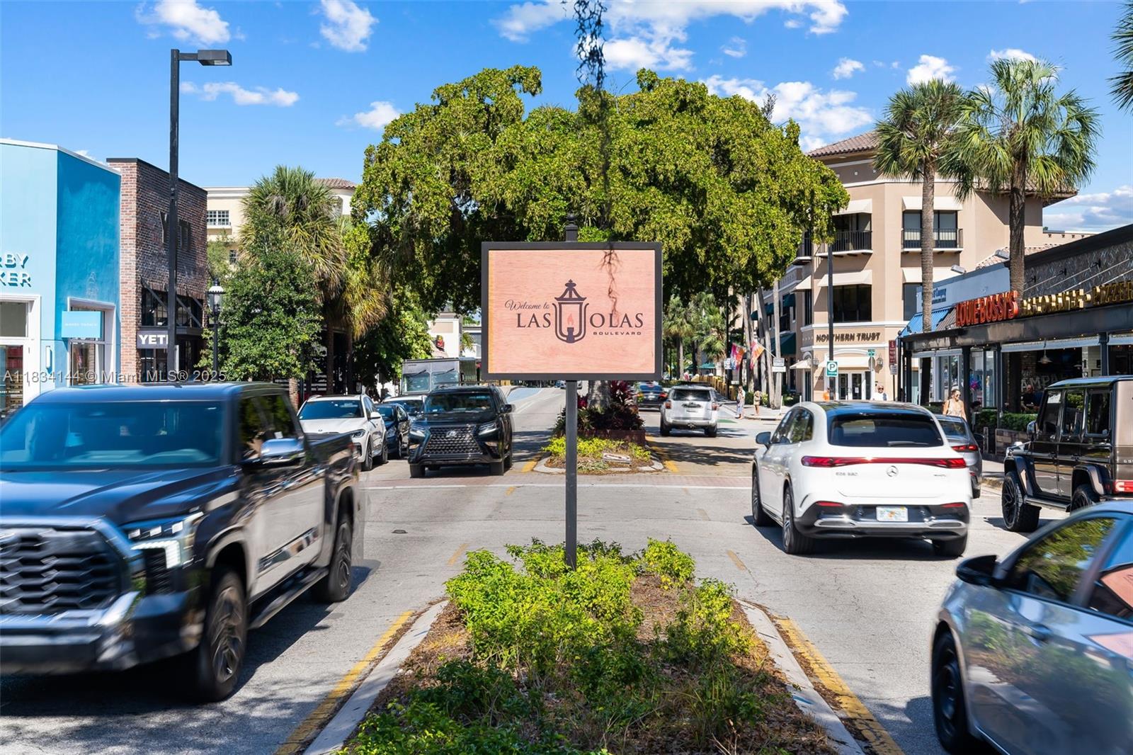 IMPERIAL POINT - Residential