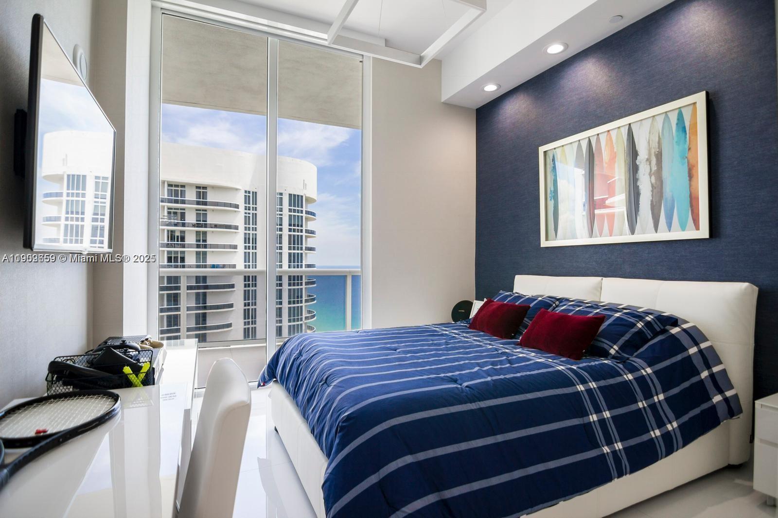 TDR TOWER II CONDO - Residential Lease