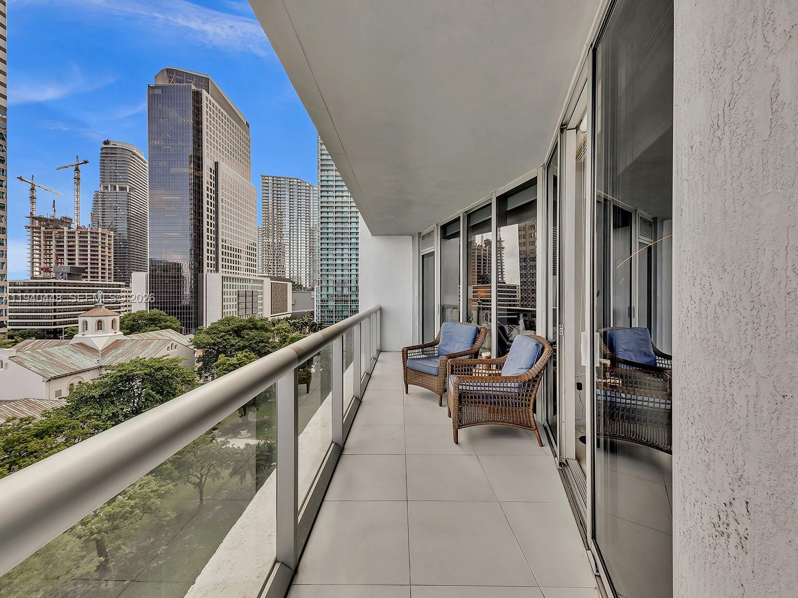 ICON BRICKELL NO TWO - Residential