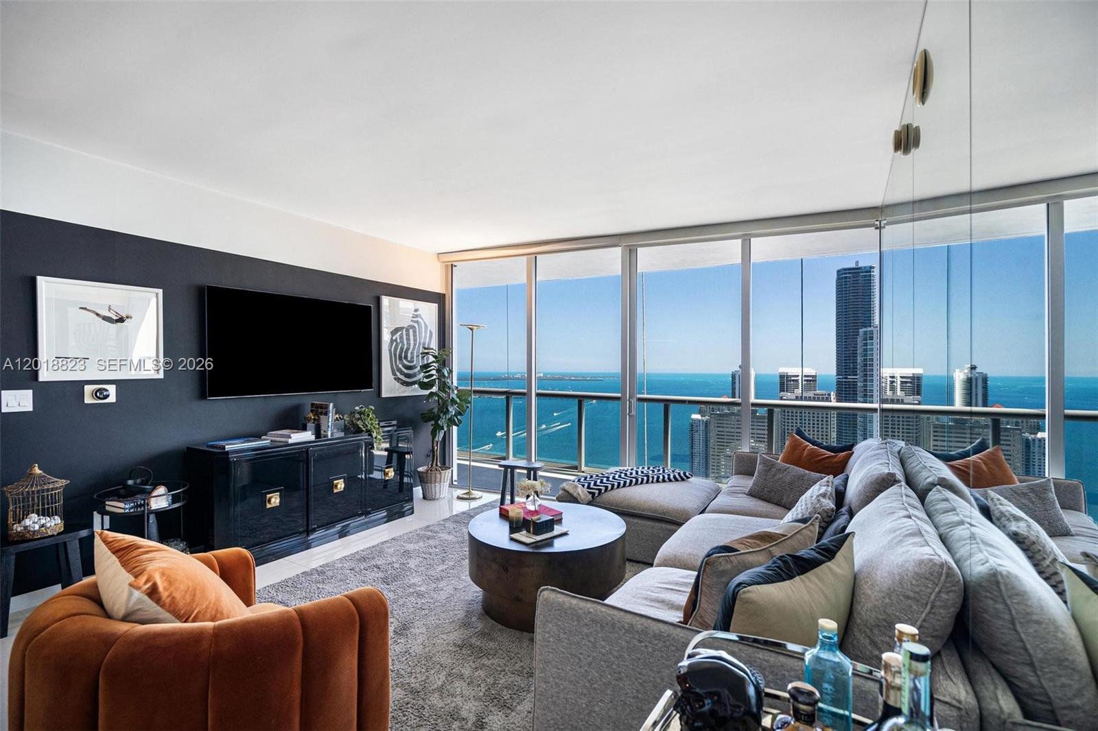 ICON BRICKELL NO TWO - Residential