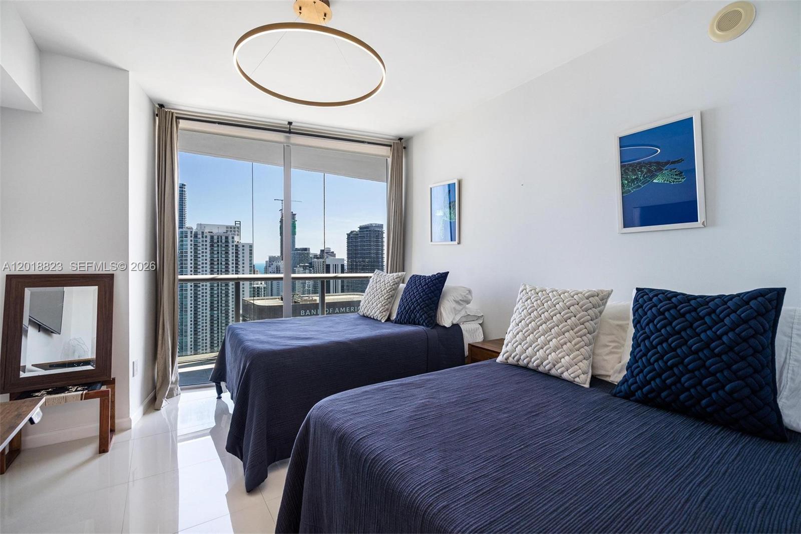 ICON BRICKELL NO TWO - Residential