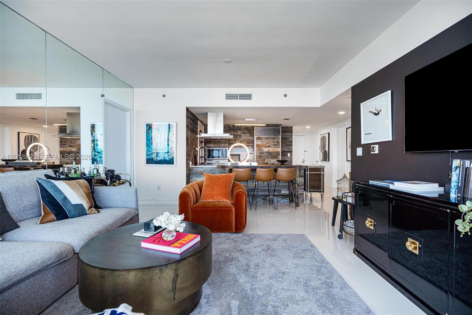 ICON BRICKELL NO TWO - Residential
