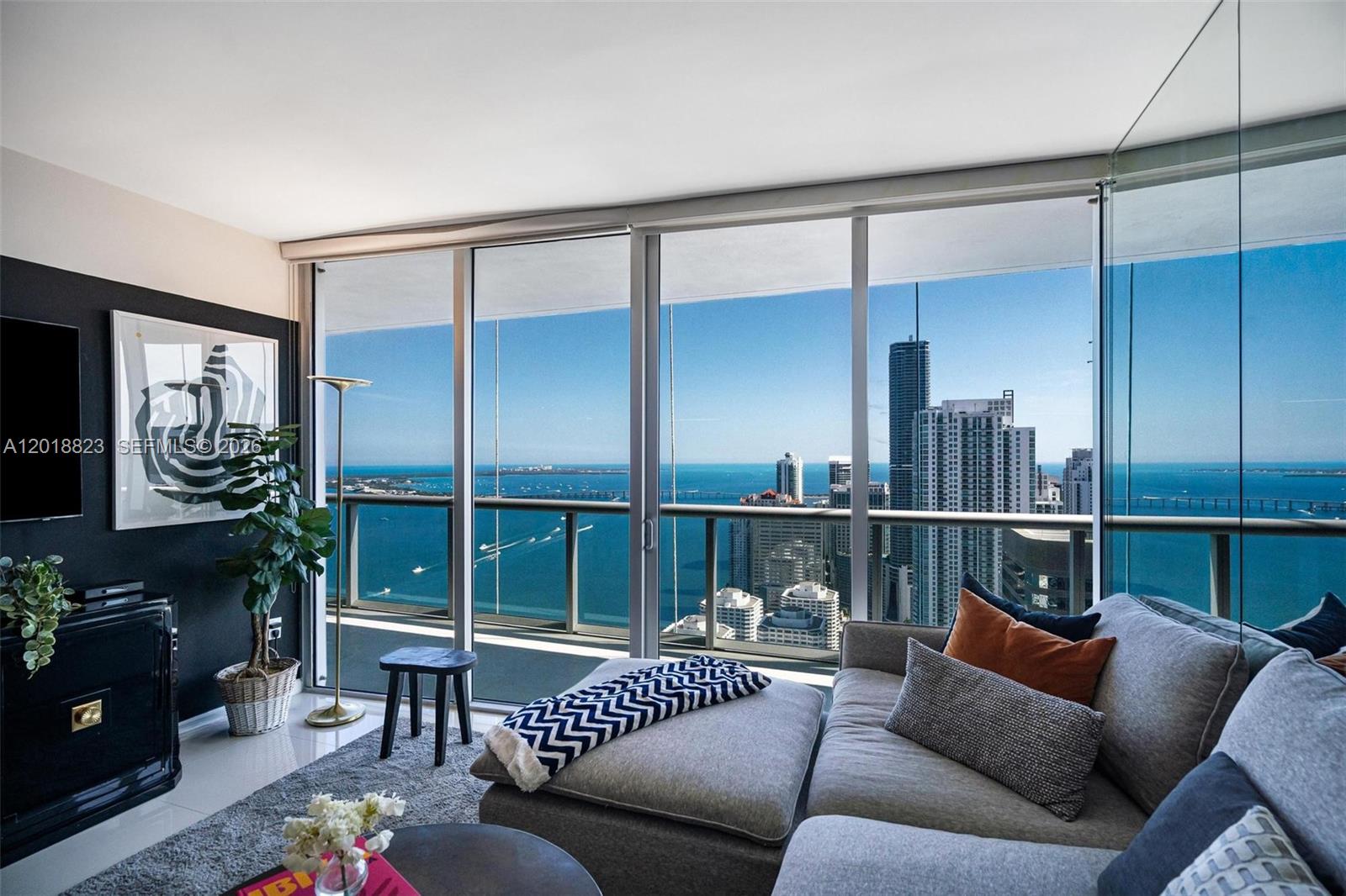 ICON BRICKELL NO TWO - Residential
