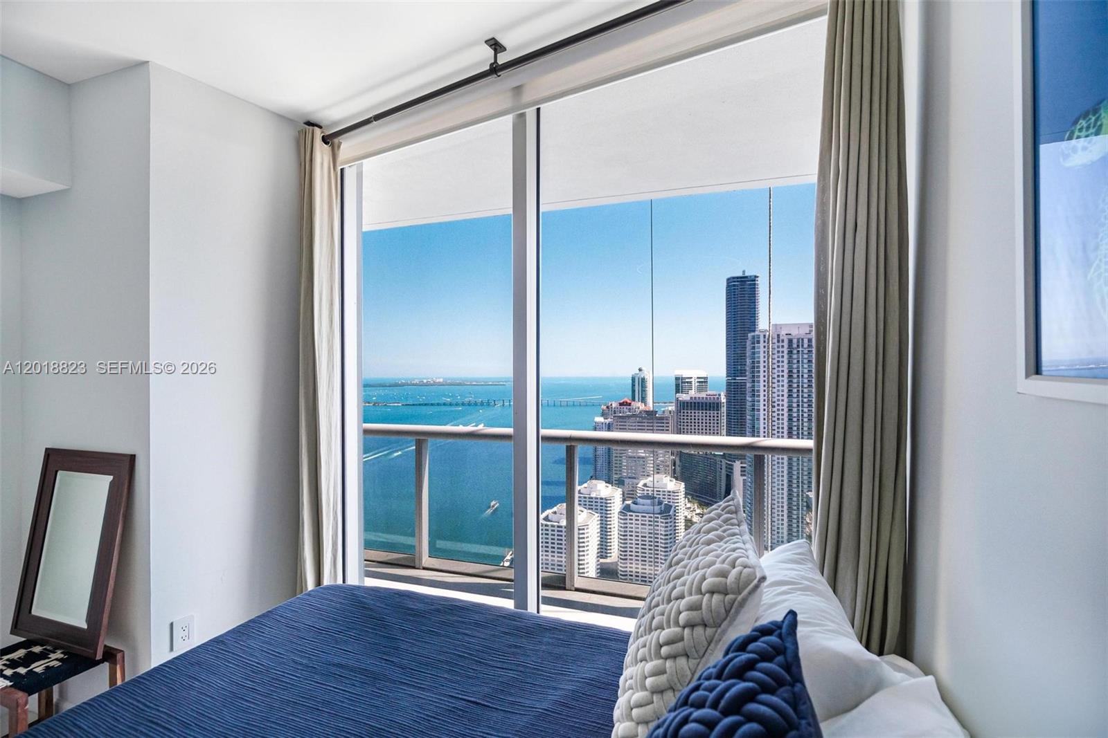 ICON BRICKELL NO TWO - Residential