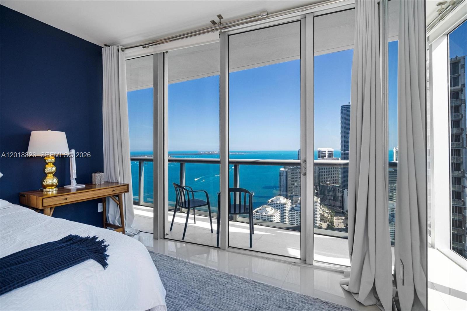 ICON BRICKELL NO TWO - Residential