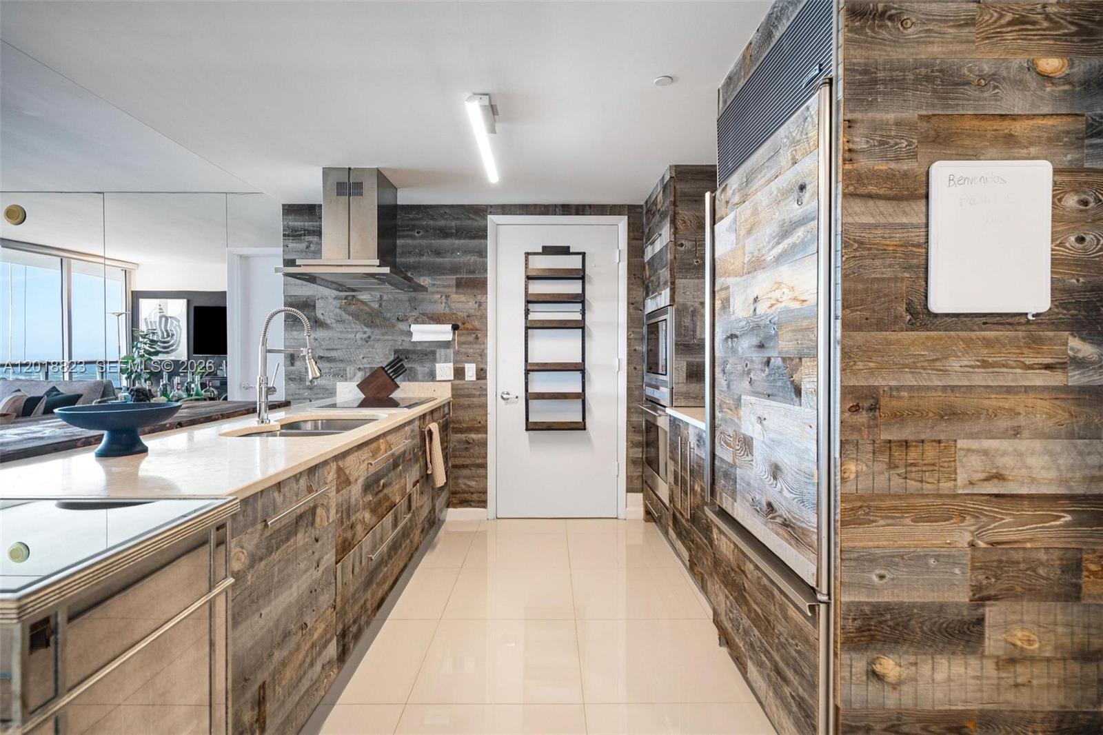 ICON BRICKELL NO TWO - Residential