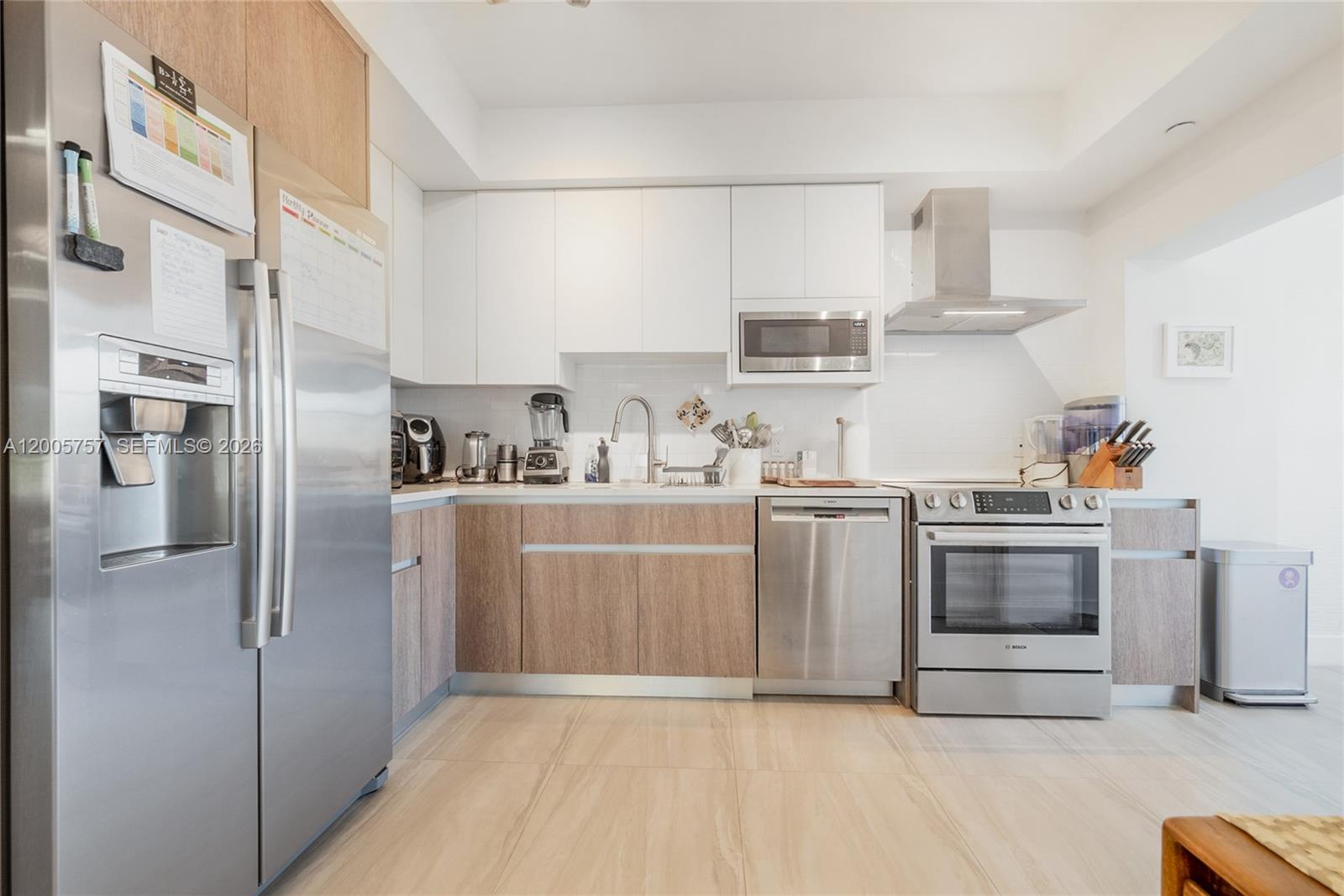 VILLAS AT SALAMANCA CONDO - Residential