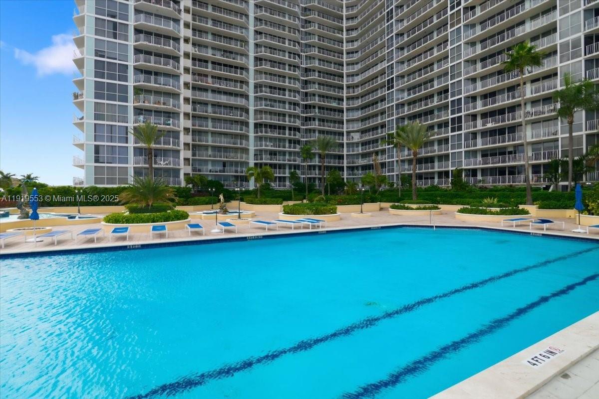 Grandview Palace - Residential