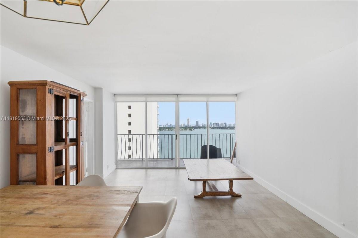 Grandview Palace - Residential