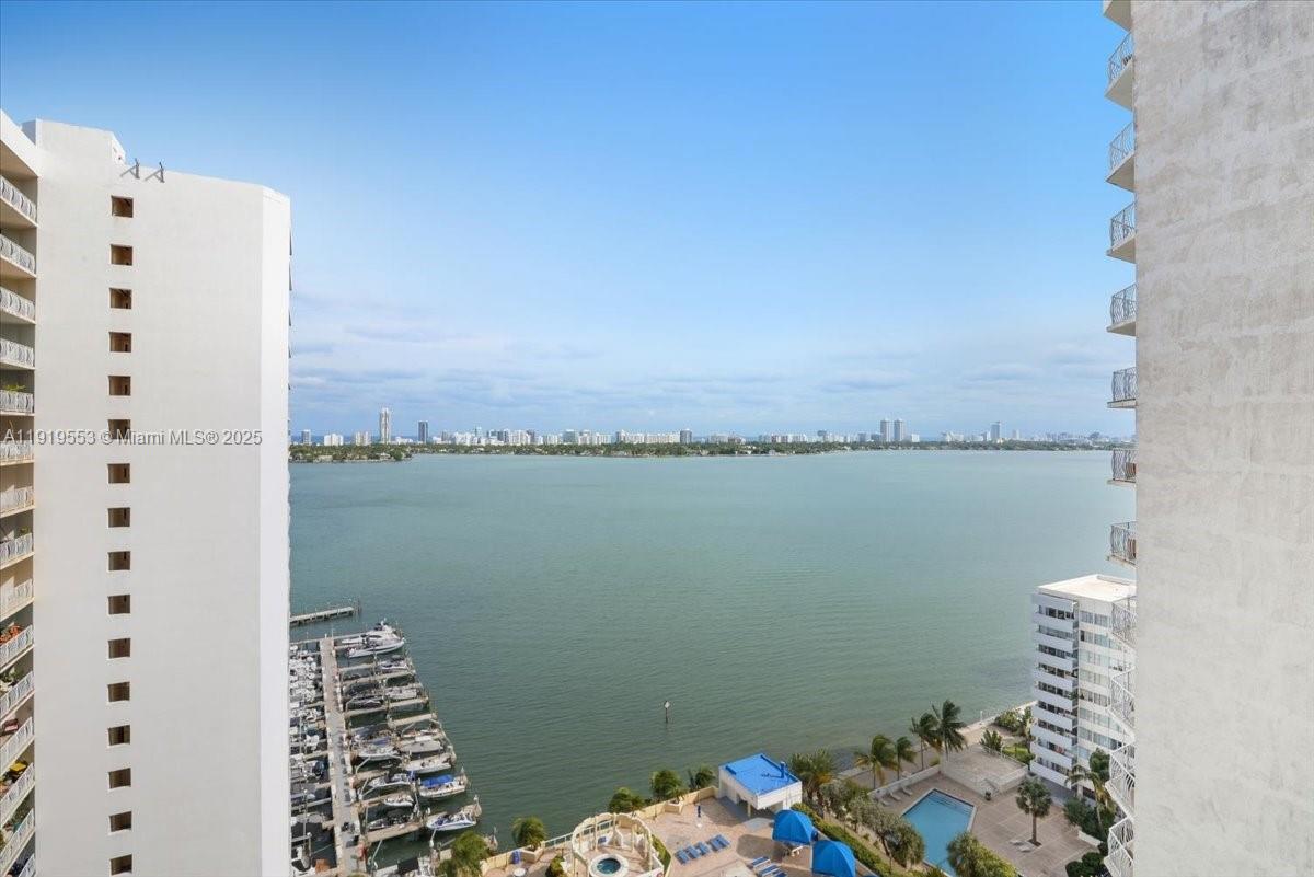 Grandview Palace - Residential