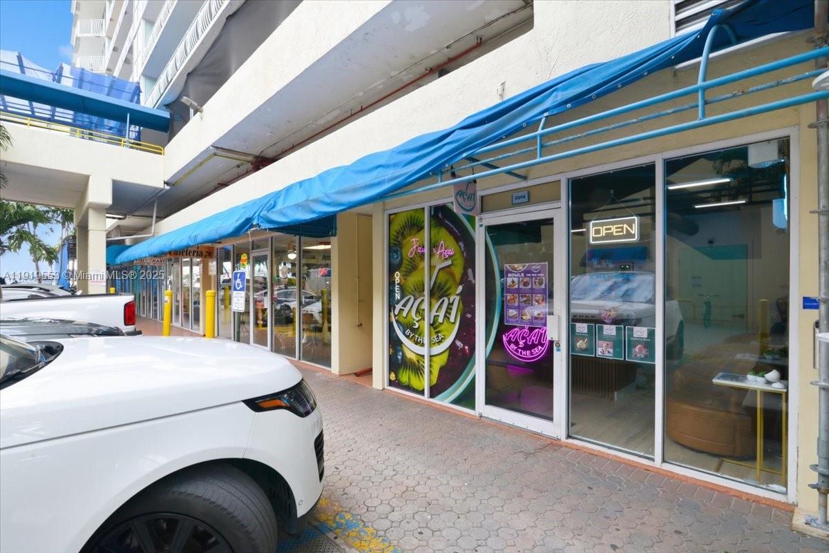 Grandview Palace - Residential