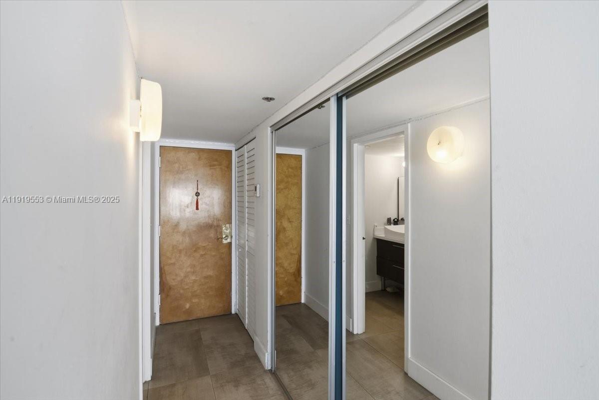 Grandview Palace - Residential