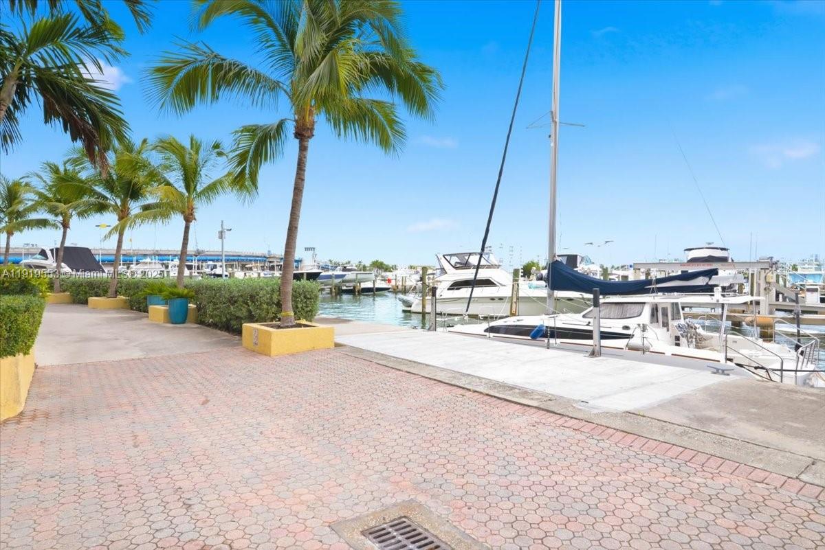 Grandview Palace - Residential