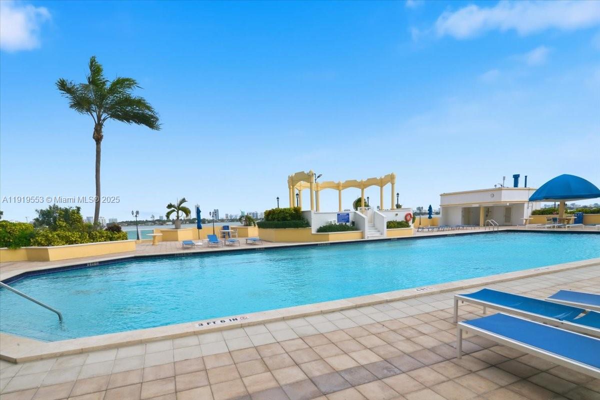 Grandview Palace - Residential