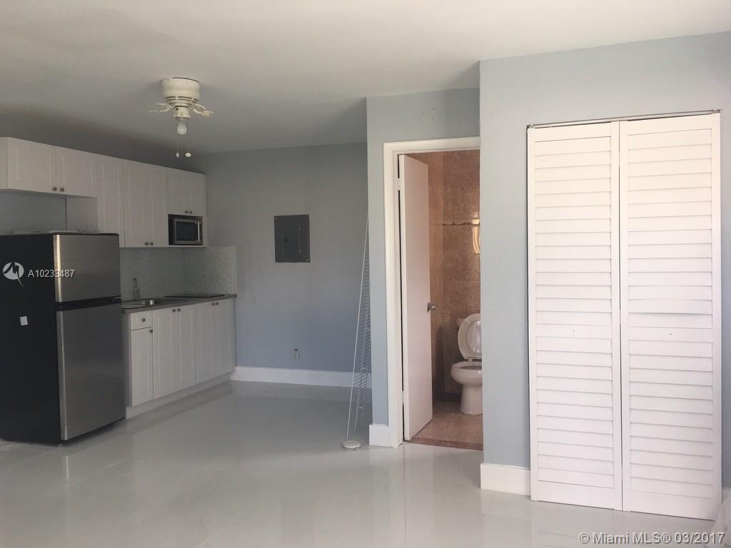 GRACEWOOD NO 5 - Residential Lease