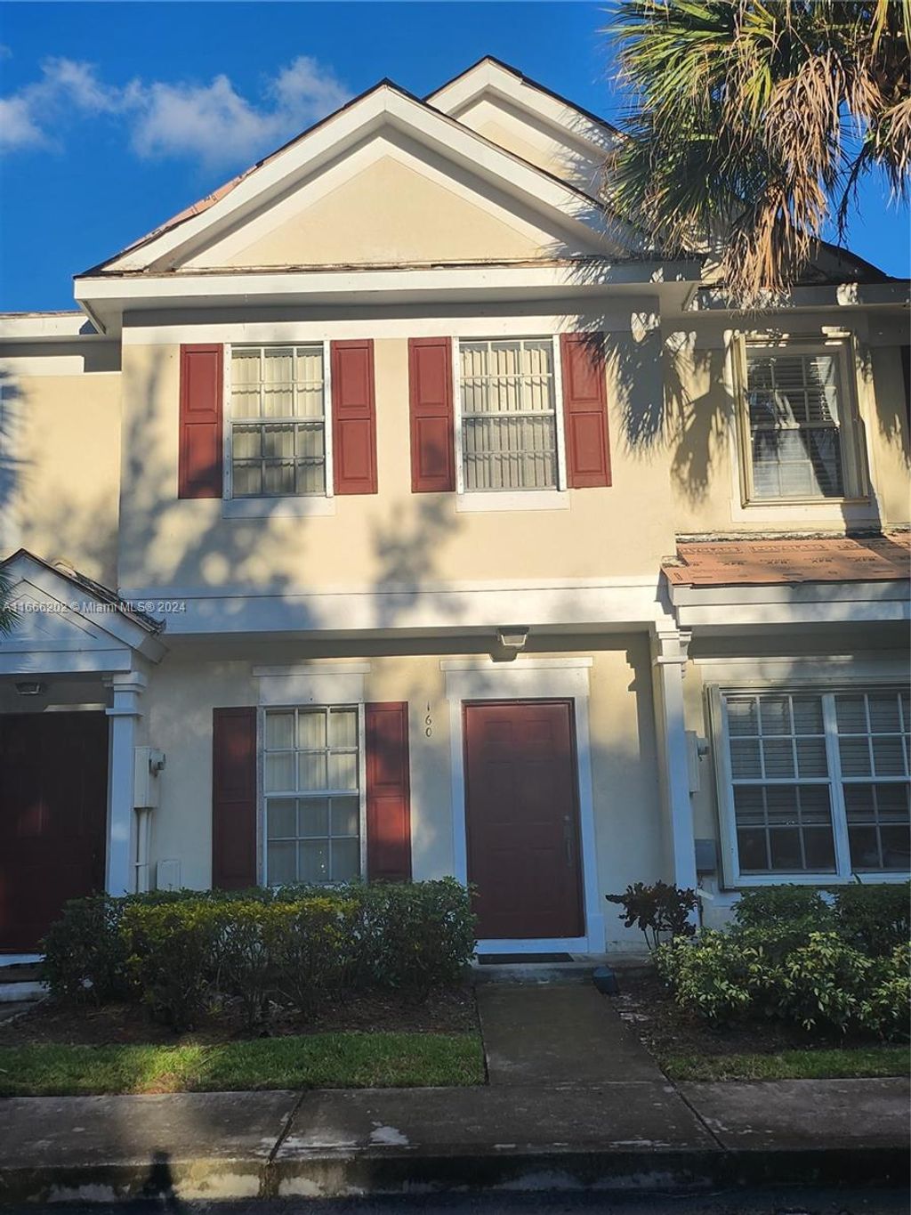 Photo of 160 SW 96th Ave #27-3, Plantation, FL 33324 (MLS # A11666202)