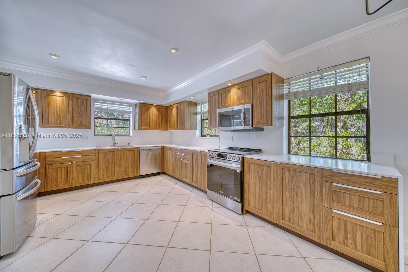 CORAL BAY SEC A AMD PL - Residential Lease