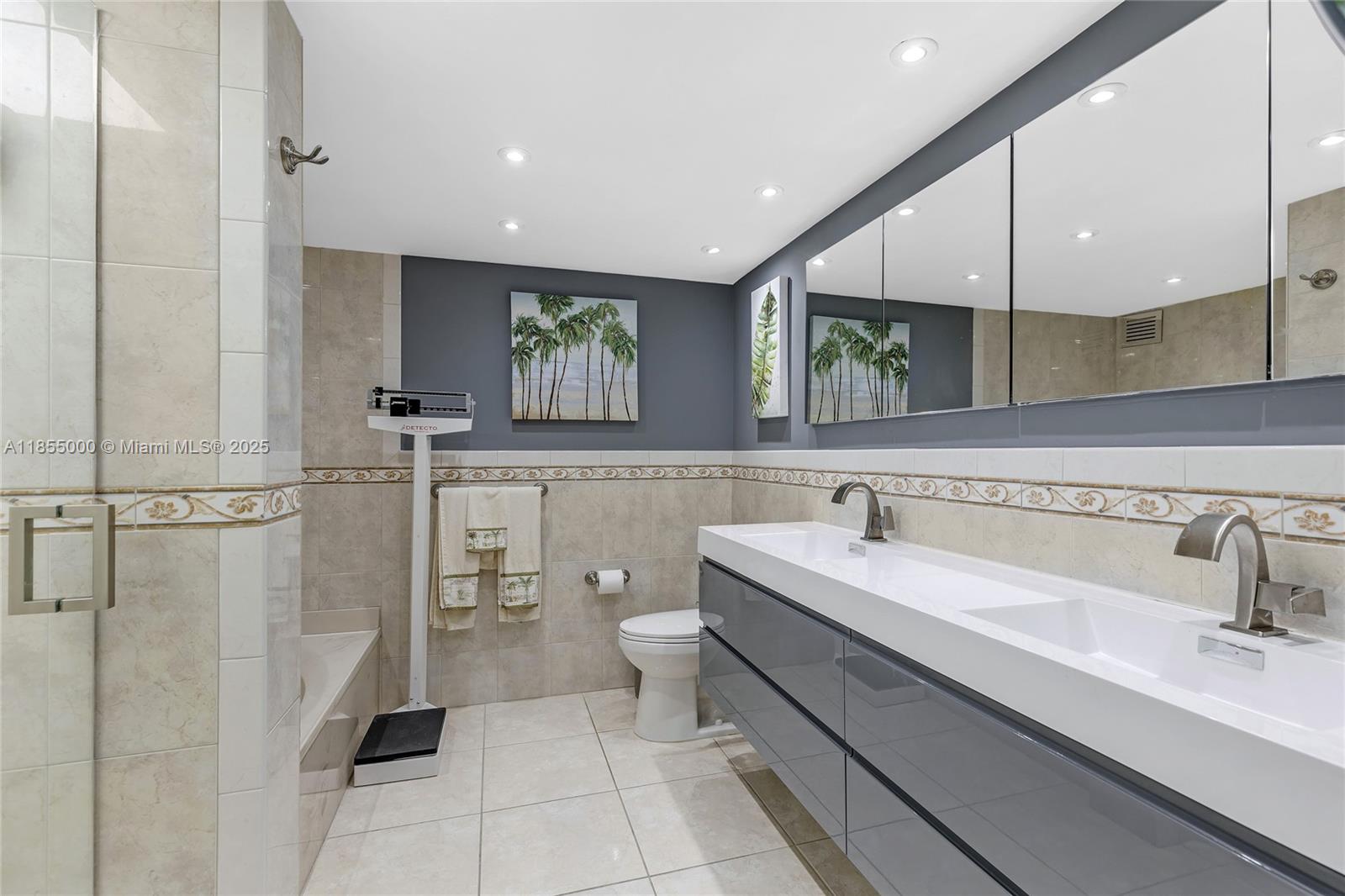 200 LESLIE CONDO - Residential Lease