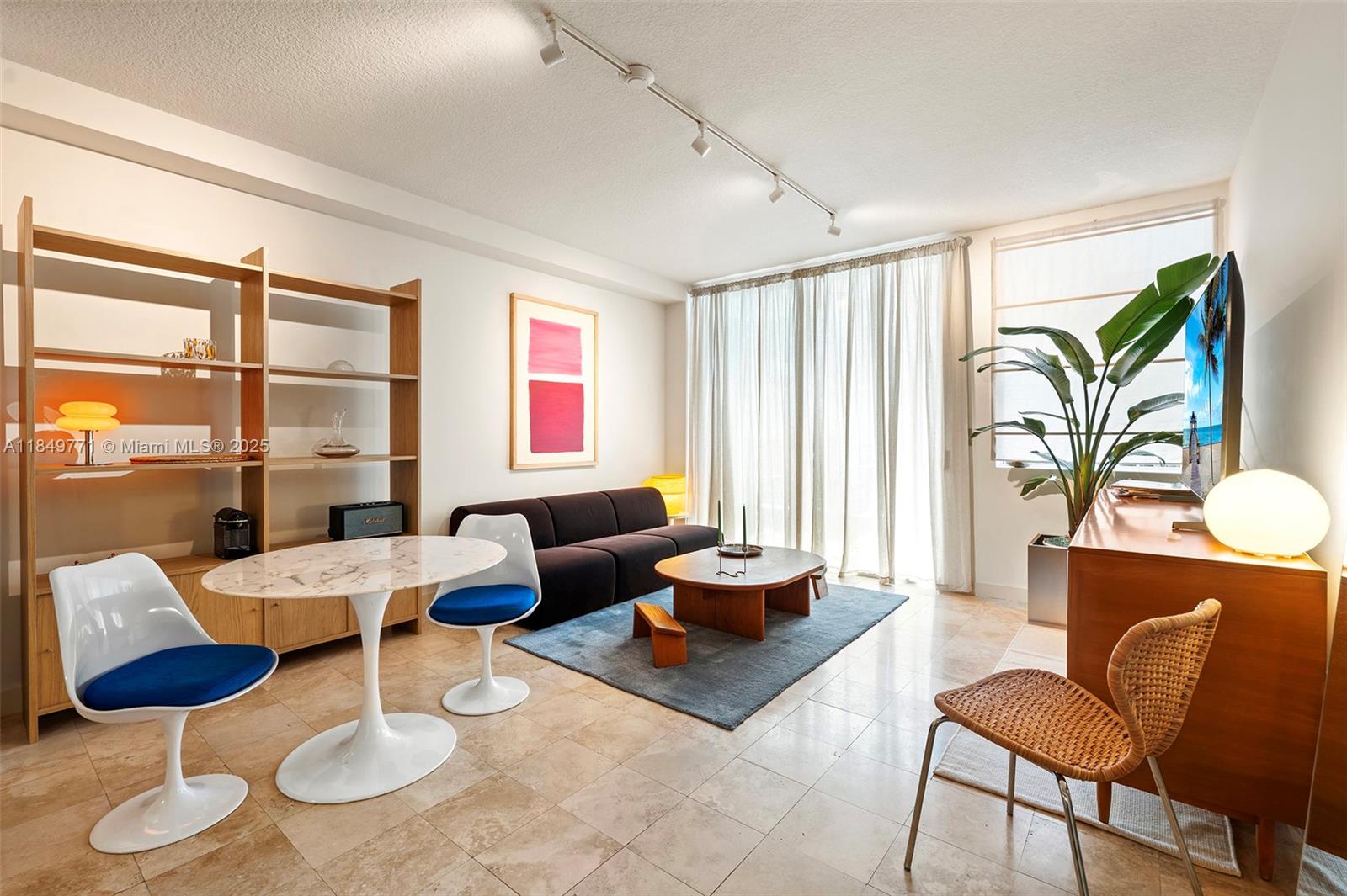 LOFTS AT MAYFAIR CONDO - Residential