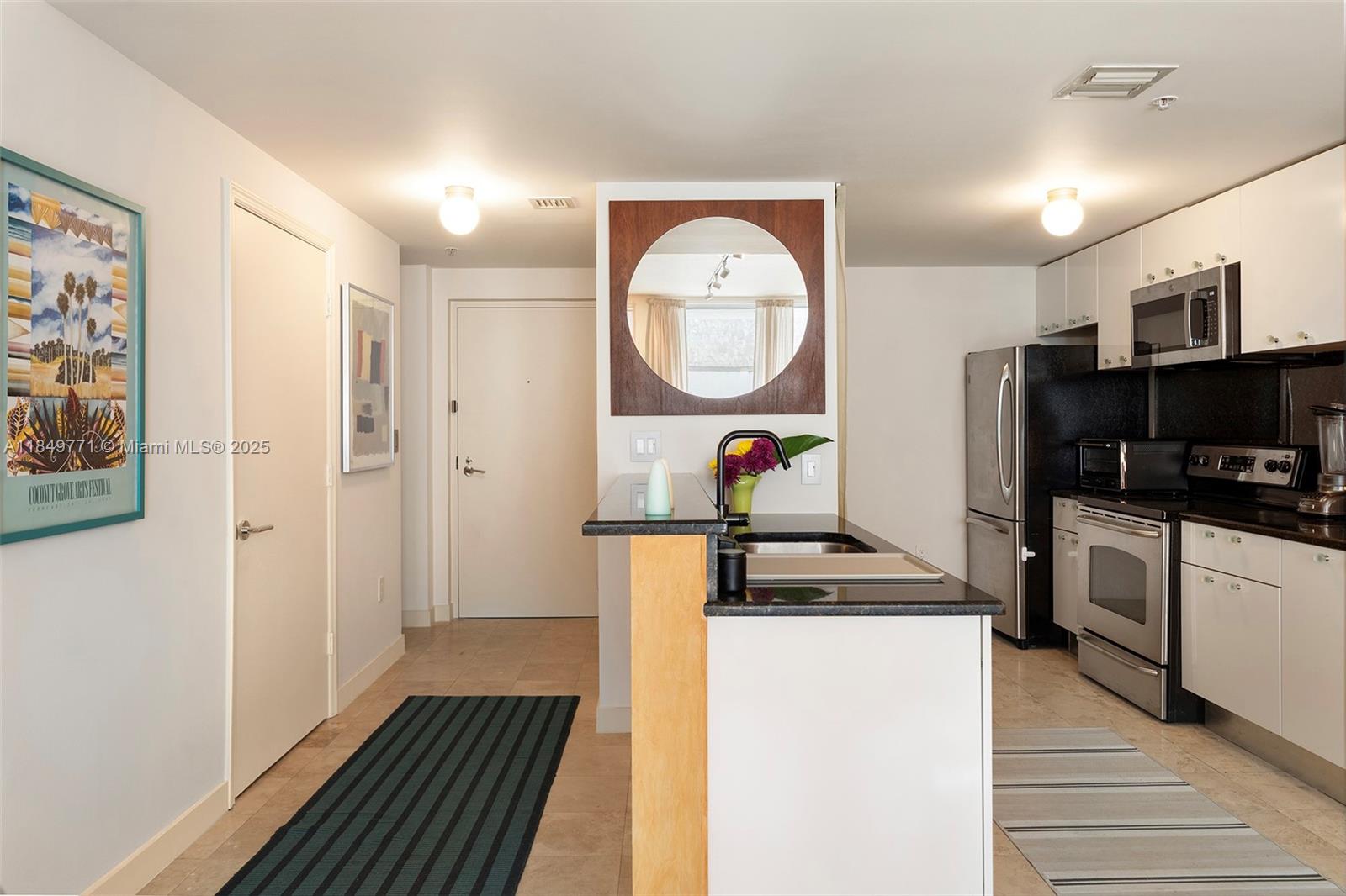 LOFTS AT MAYFAIR CONDO - Residential