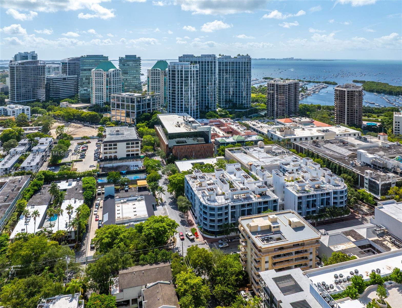 LOFTS AT MAYFAIR CONDO - Residential