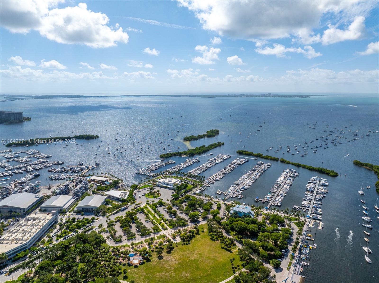 LOFTS AT MAYFAIR CONDO - Residential